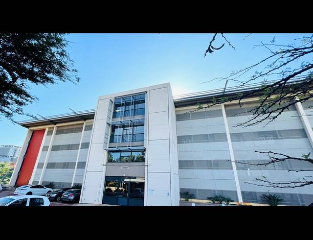 152M² OFFICE TO LET IN UMHLANGA RIDGE